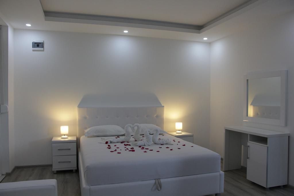 Apartments California 乌尔齐尼 外观 照片
