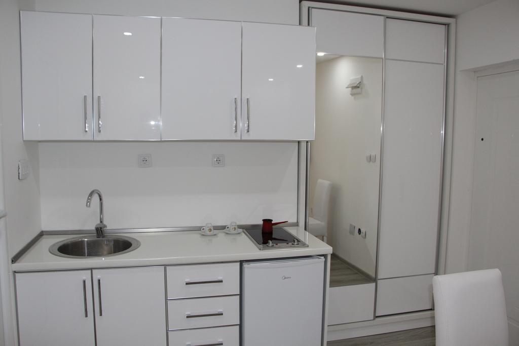 Apartments California 乌尔齐尼 外观 照片